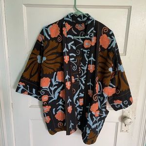 Delicate embroidered half sleeve kimono jacket